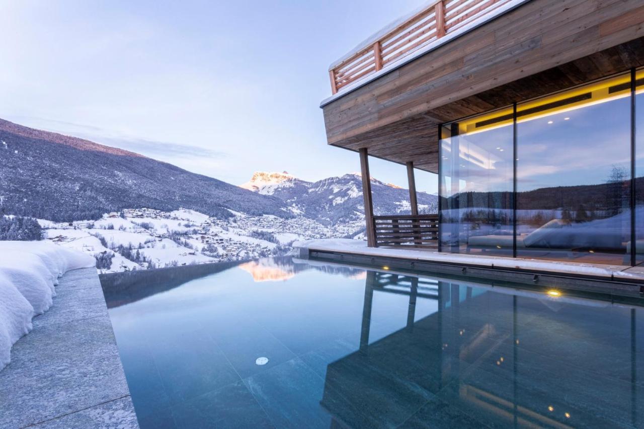 Hotel Niblea Dolomites Ortisei Kültér fotó