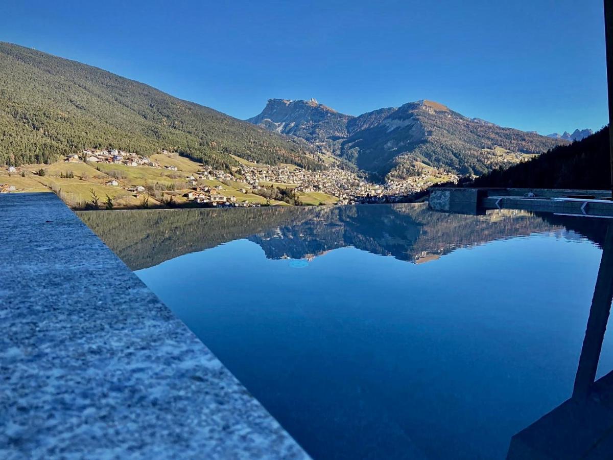 Hotel Niblea Dolomites Ortisei Kültér fotó