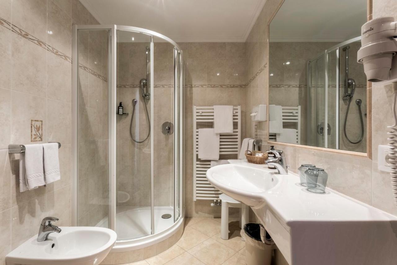 Hotel Niblea Dolomites Ortisei Kültér fotó