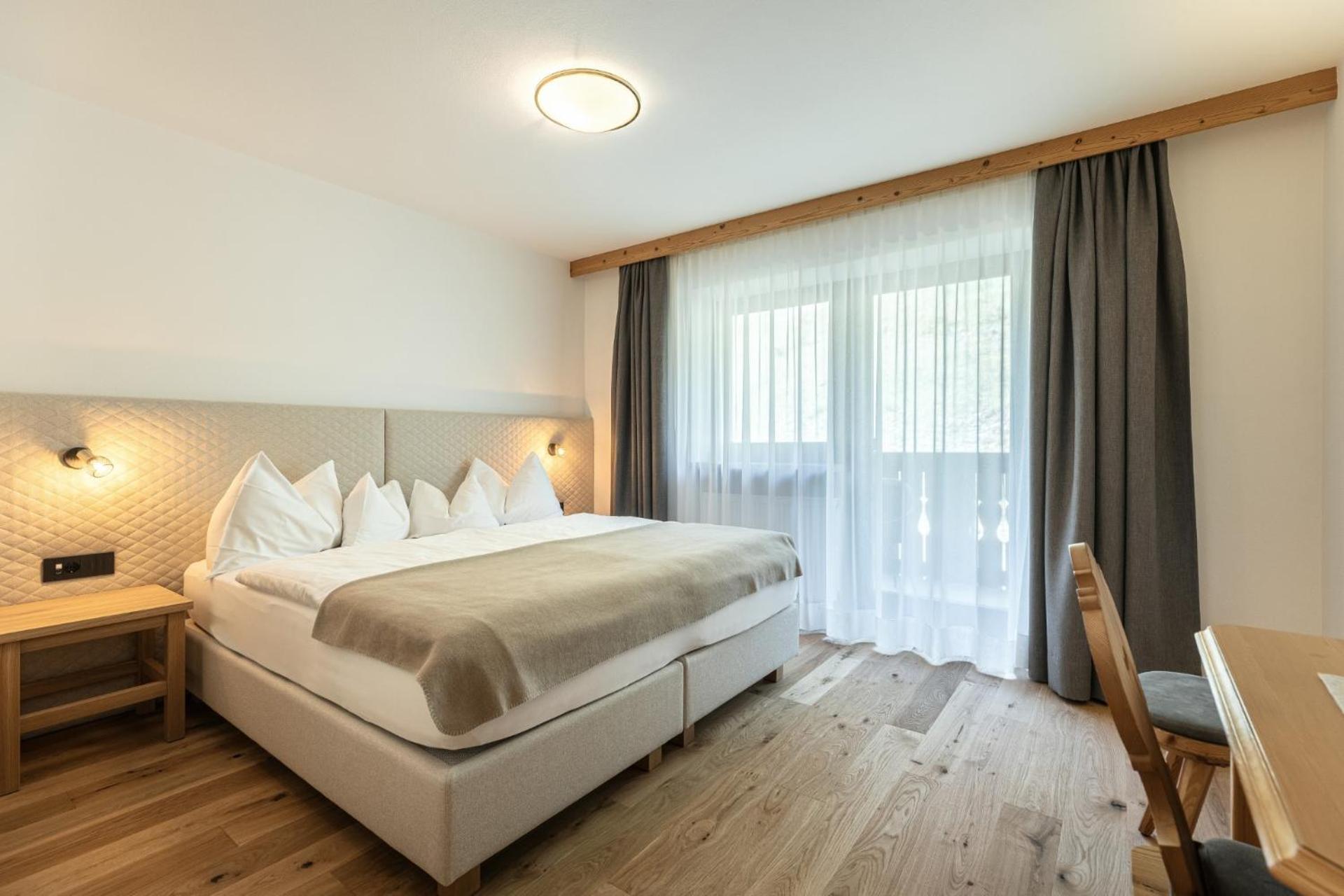 Hotel Niblea Dolomites Ortisei Kültér fotó