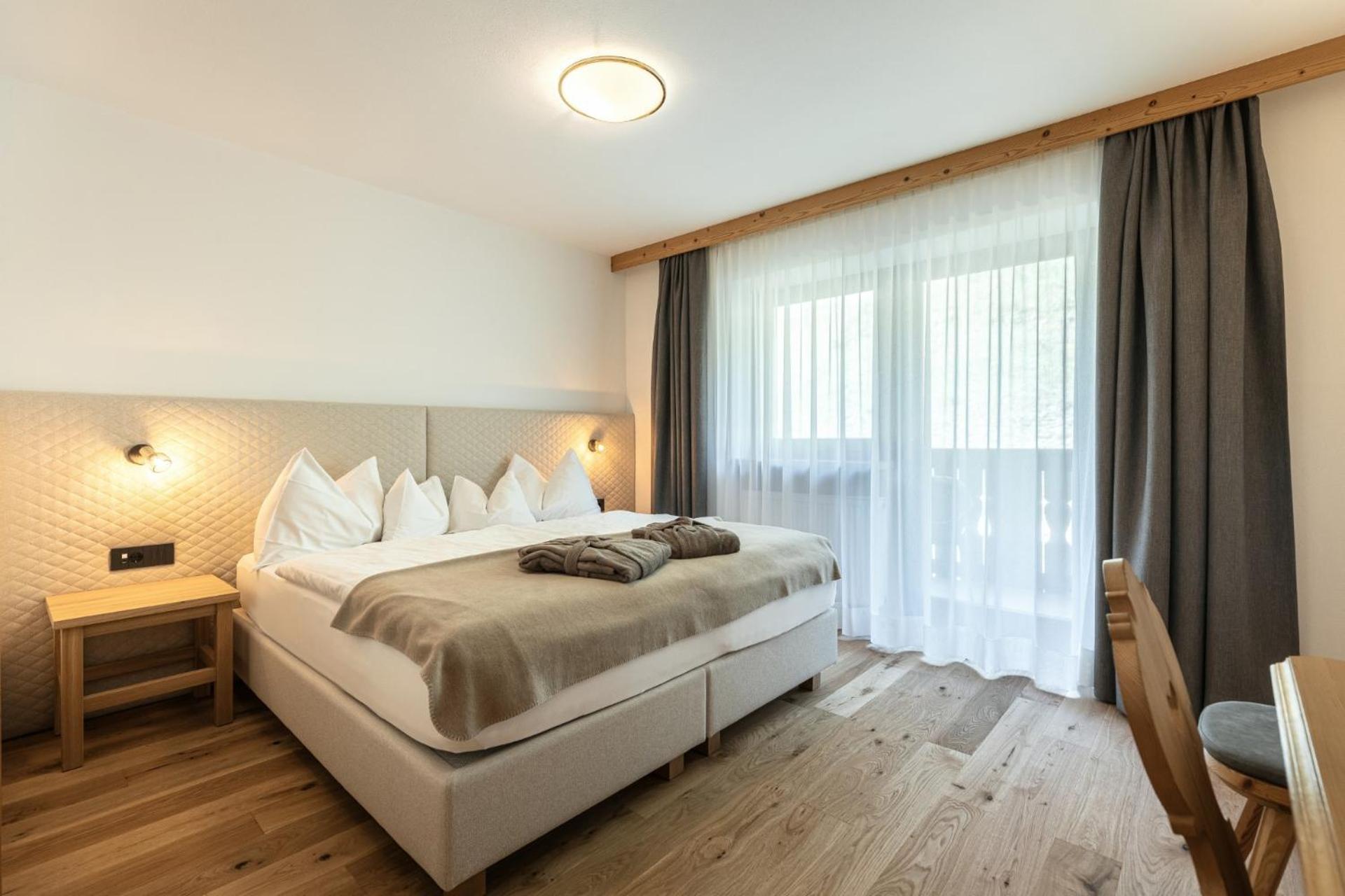 Hotel Niblea Dolomites Ortisei Kültér fotó